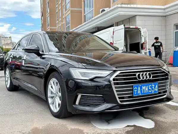 Audi A6L 2021