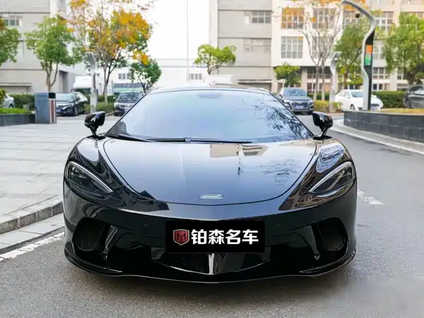 McLaren GT 2022