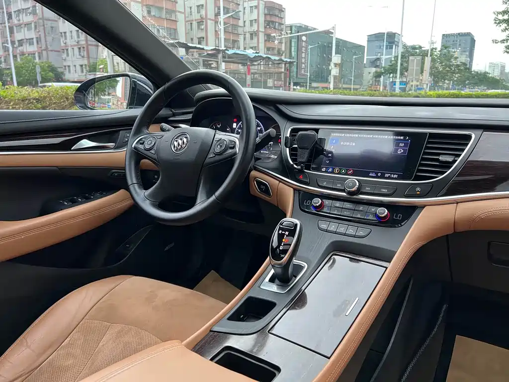 Buick LaCrosse 2020 — фото 14
