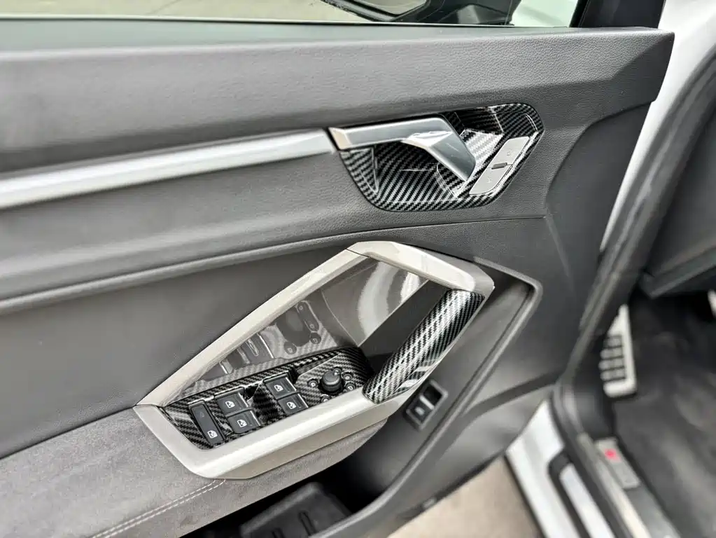 Audi Q3 2022 — фото 15