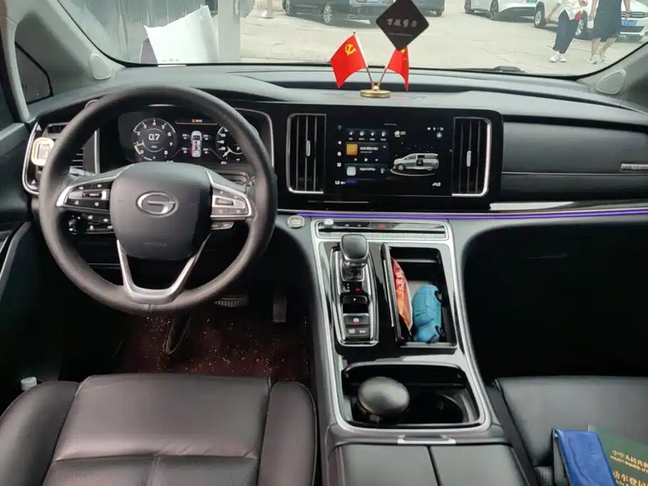 GAC Trumpchi M8 2021 — фото 12