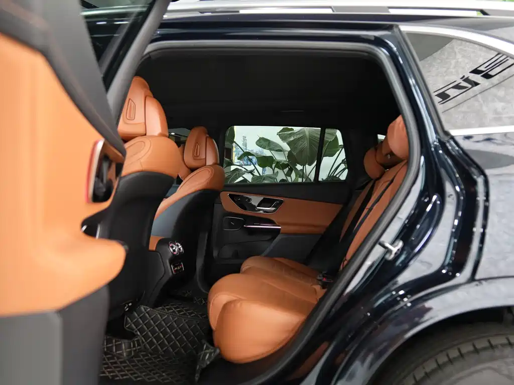 Mercedes-Benz GLC 2023 — фото 18