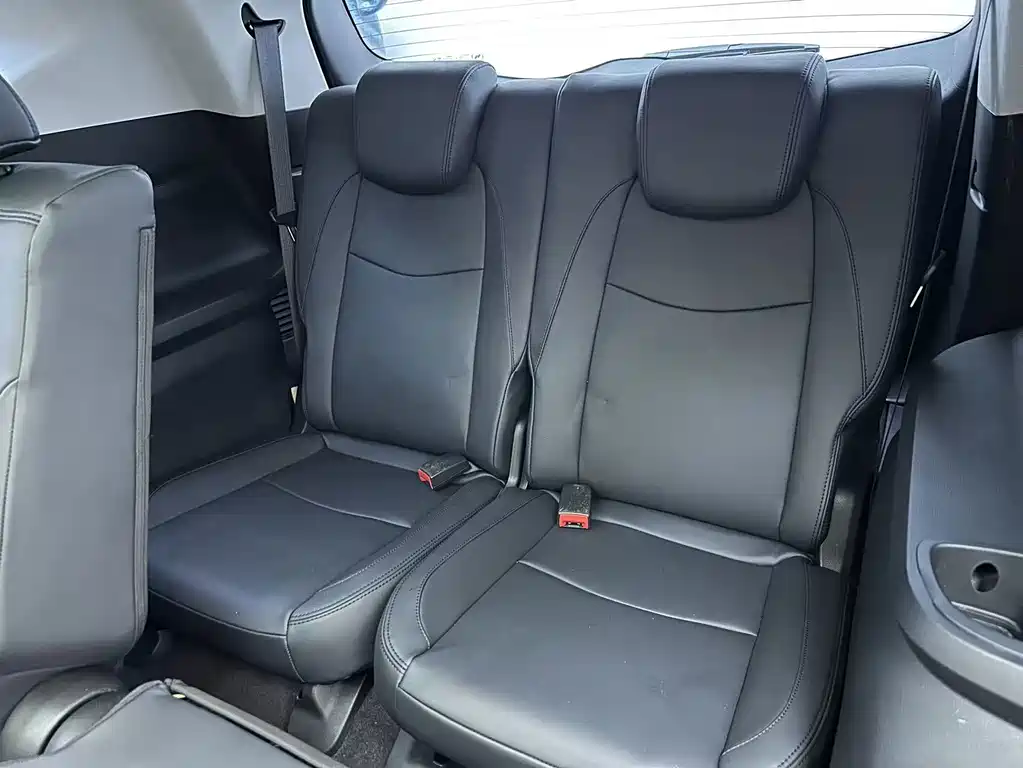 Chevrolet Orlando 2023 — фото 11