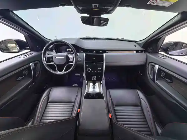 Land Rover Discovery Sport 2023