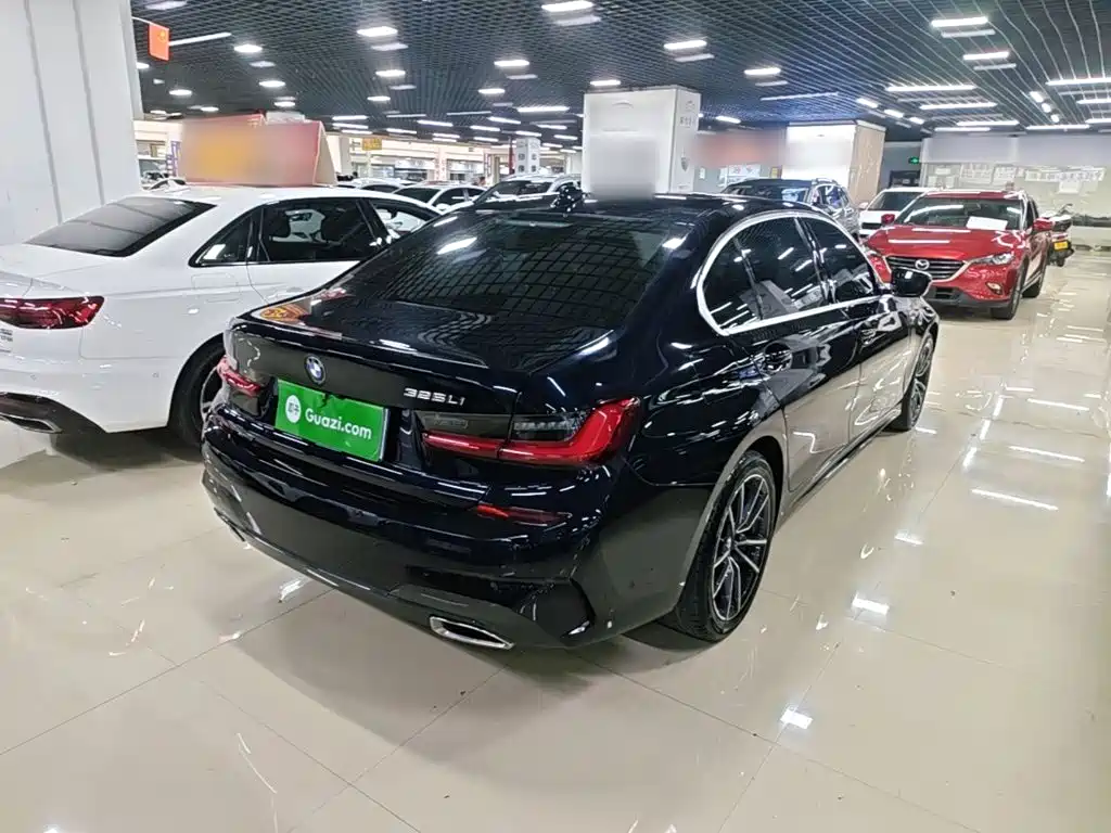 BMW 3 Series 2021