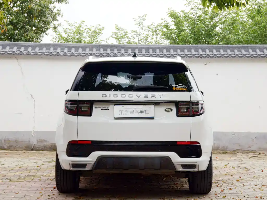 Land Rover Discovery Sport 2021 — фото 11