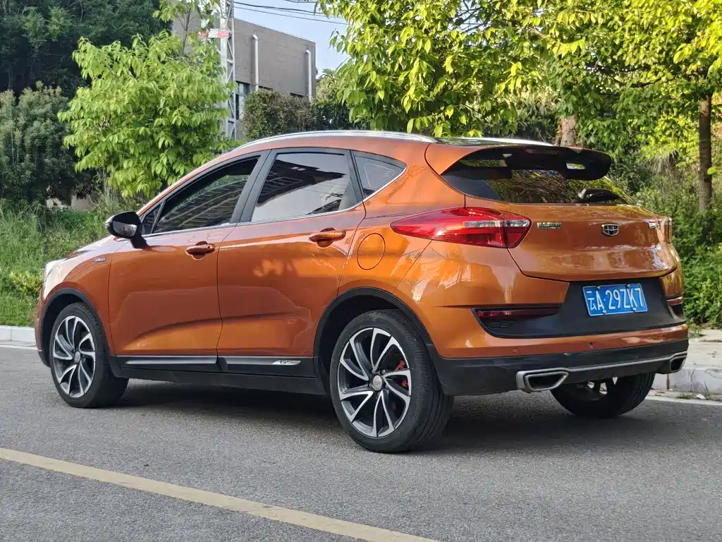 Geely Emgrand GS 2017
