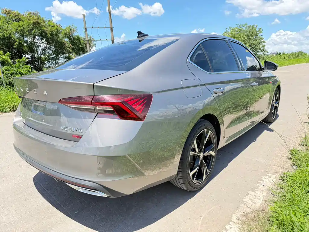 Skoda Octavia 2022