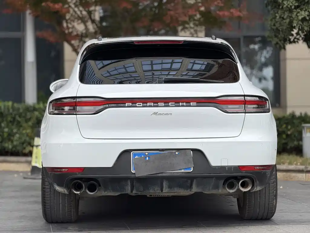 Porsche Macan 2021 — фото 10