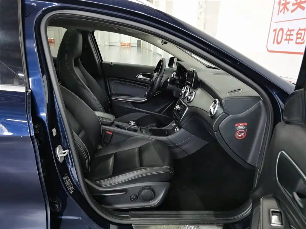 Mercedes-Benz GLA 2015 — фото 23