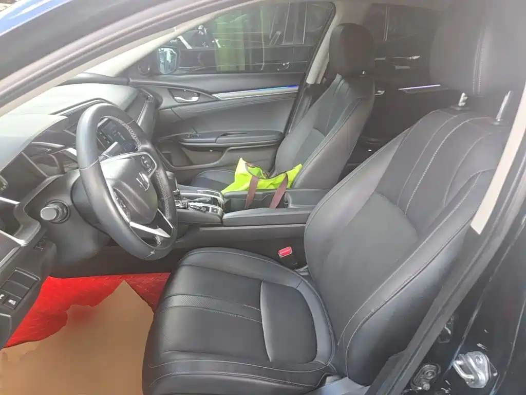 Honda Civic 2019 — фото 15