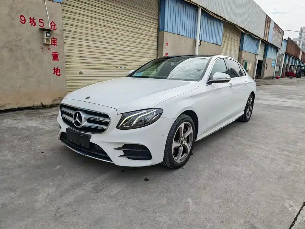 Mercedes-Benz E-Class 2017 — фото 1