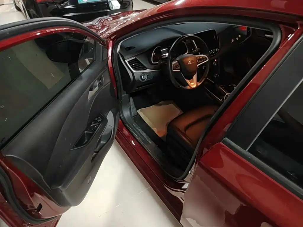Chevrolet Monza 2020 — фото 16