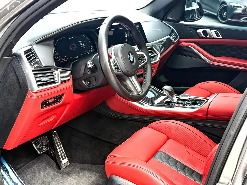 BMW X5 M 2021 — фото 9