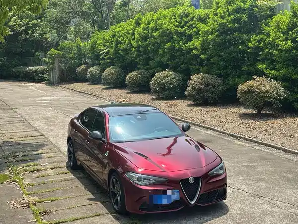 Alfa Romeo Giulia Juliet 2017