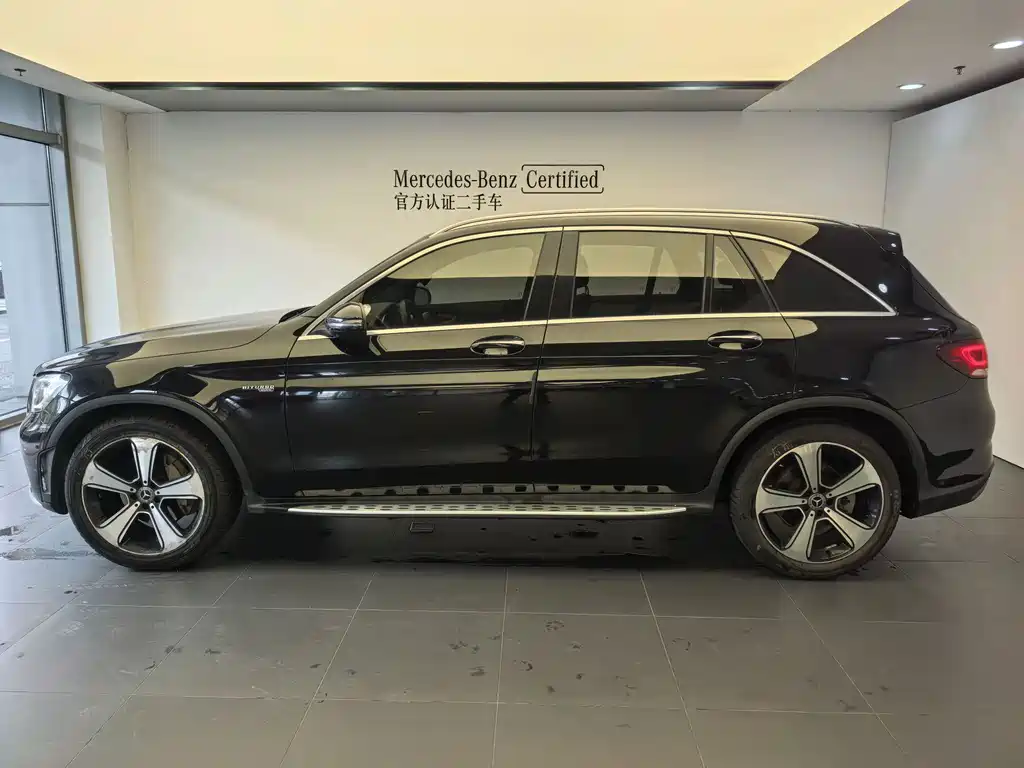 Mercedes-Benz GLC 2021 — фото 17