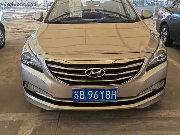 Hyundai Mistra 2014