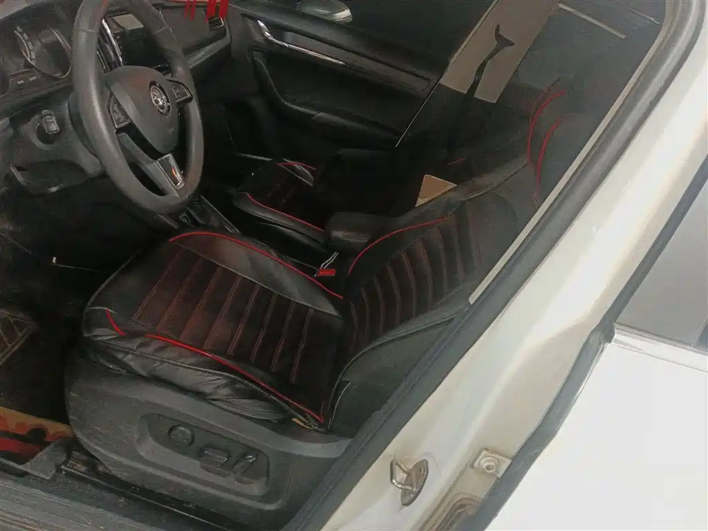Skoda Kamiq 2021 — фото 11