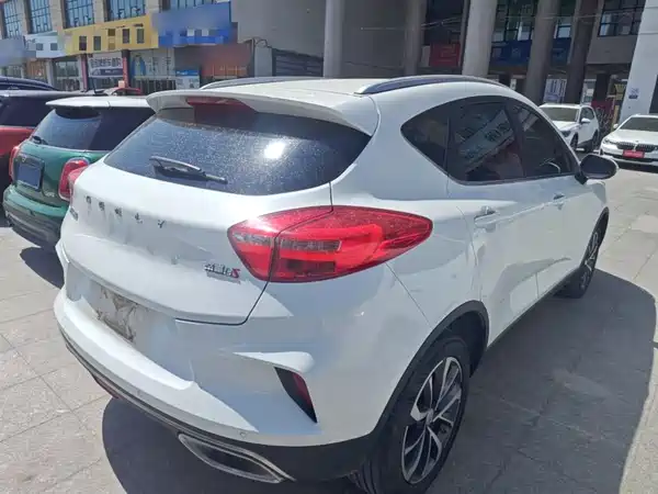Geely Emgrand GS 2019