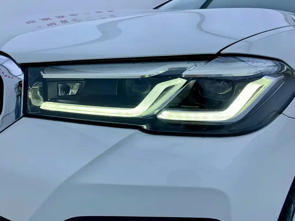 BMW 5 Series 2024
