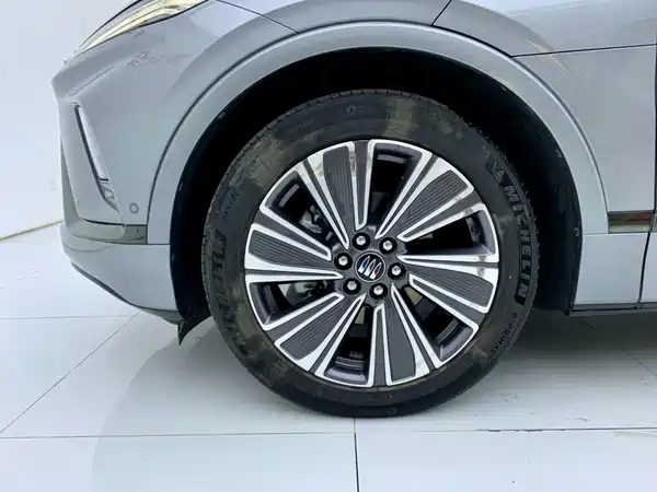 Buick E5 2024
