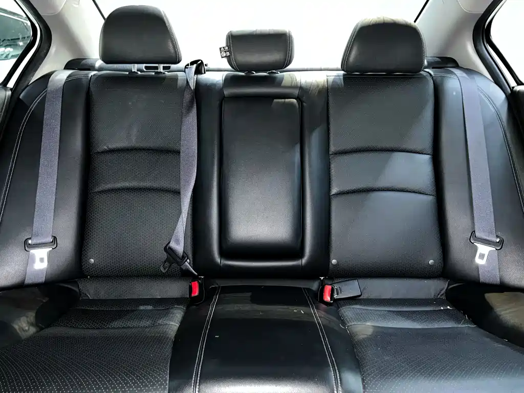 Honda Accord 2014 — фото 15