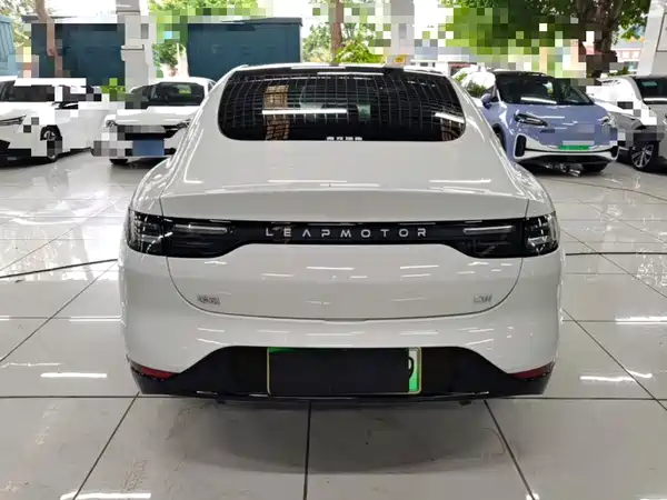 Leapmotor C01 2025