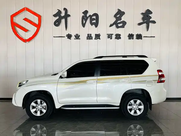 Toyota Prado 2016
