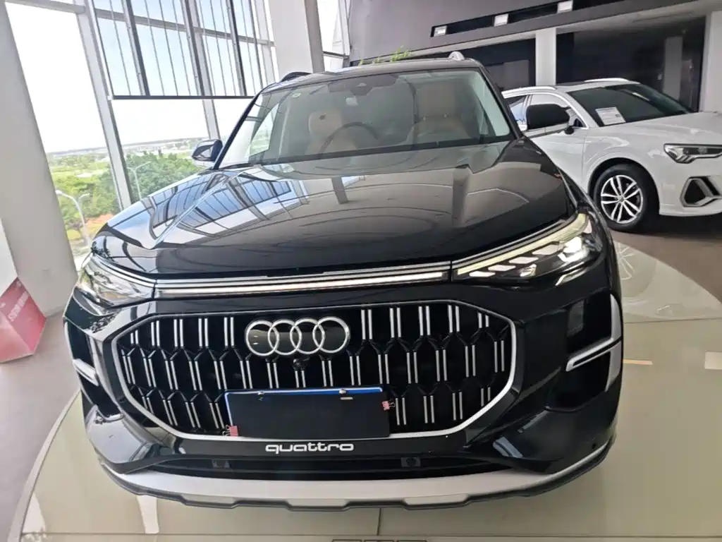 Audi Q6 2025