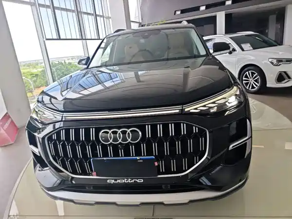 Audi Q6 2025