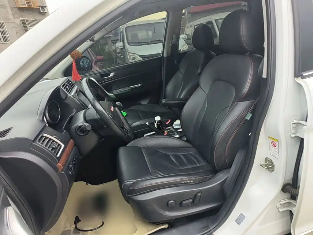 Haval H6 2015 — фото 15