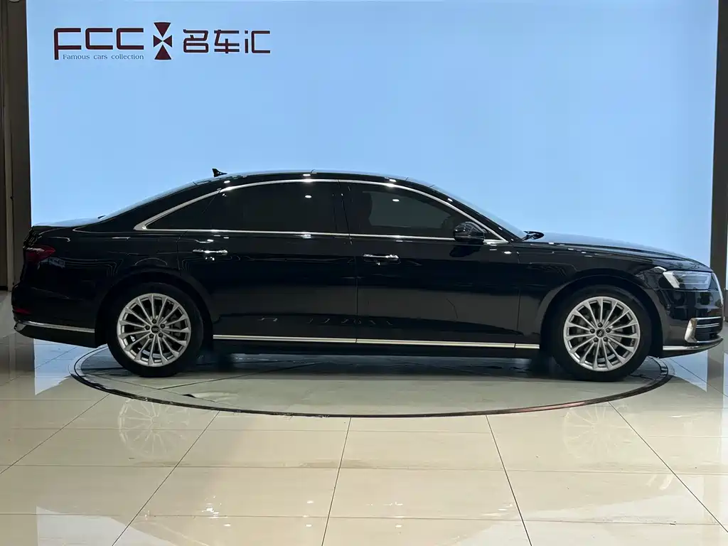 Audi A8 2021