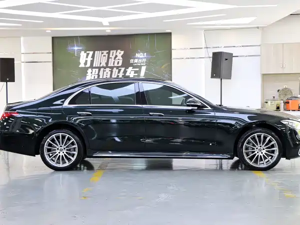 Mercedes-Benz S-Class 2022