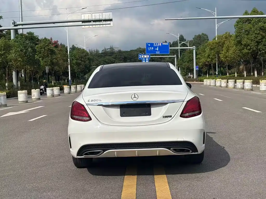Mercedes-Benz C-Class 2018