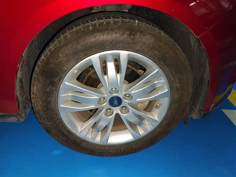 Ford Focus 2013