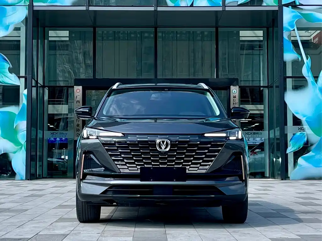 Changan CS55PLUS 2022 — фото 2