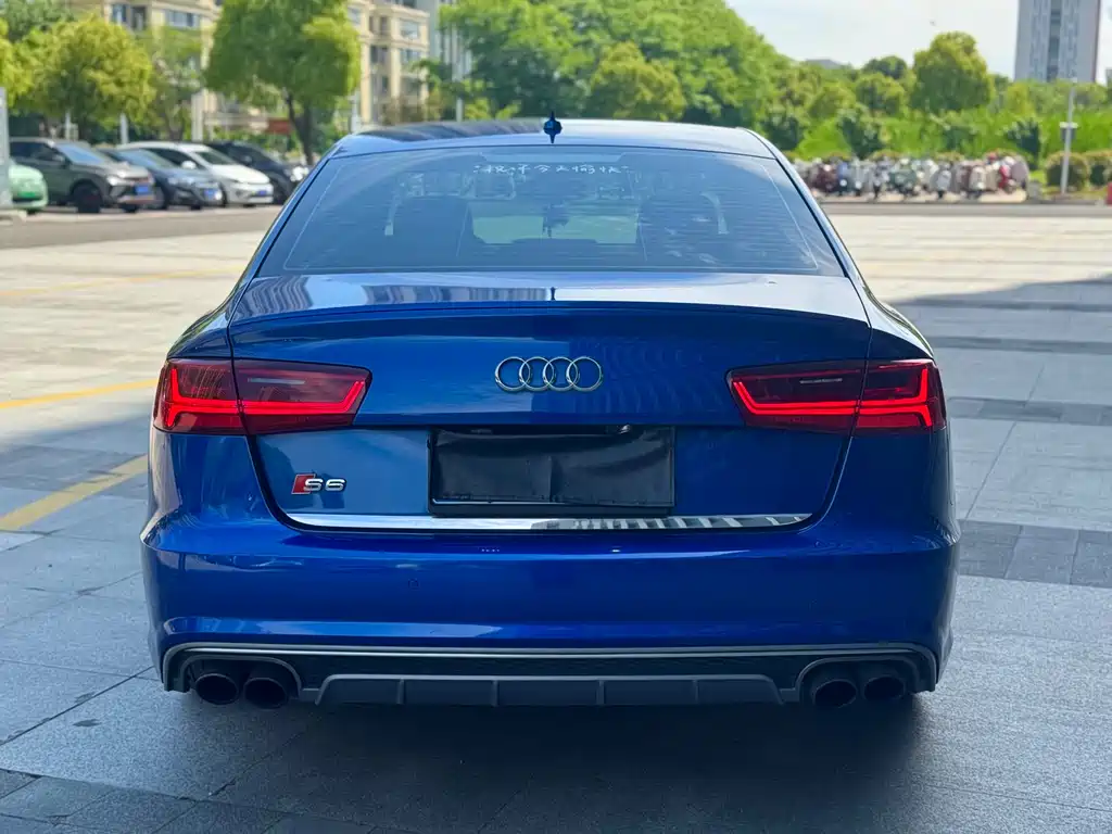 Audi S6 2016 — фото 4