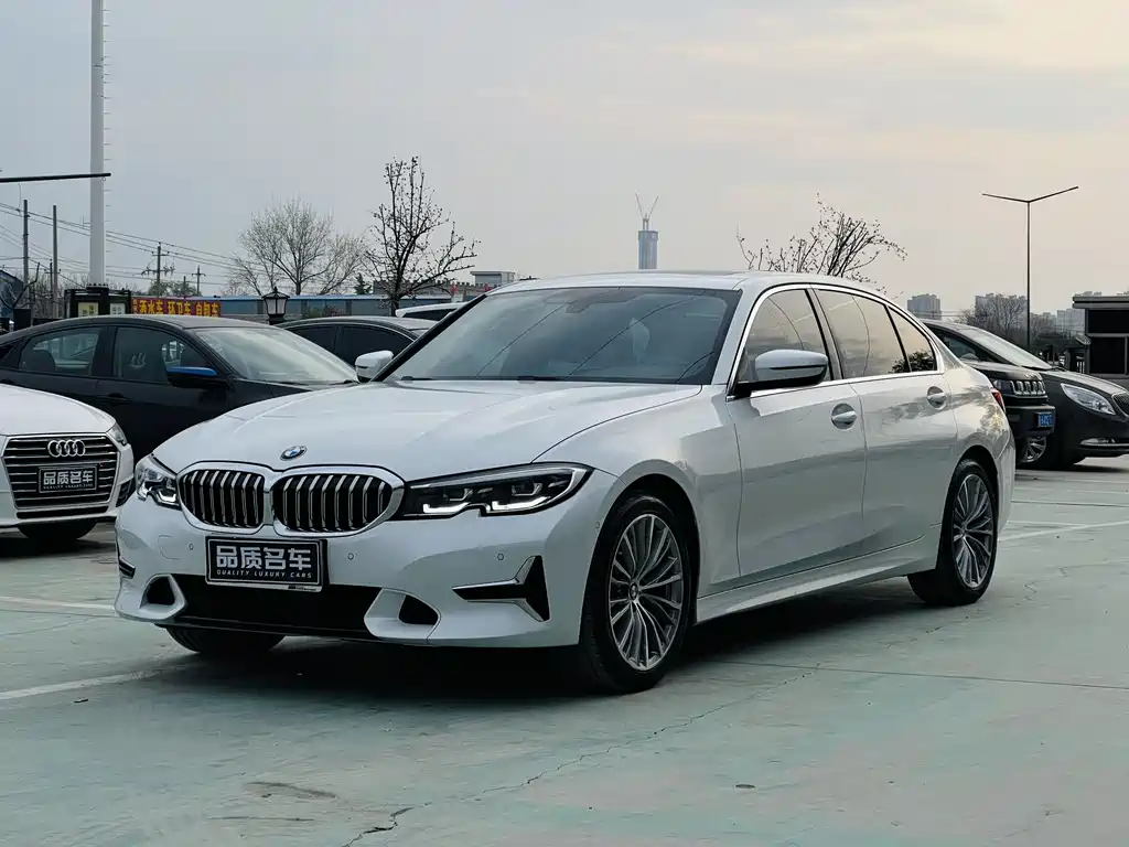 BMW 3 Series 2020 — фото 1