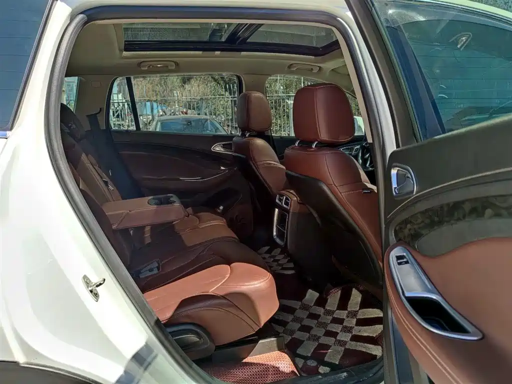 Buick Envision Plus 2015 — фото 11