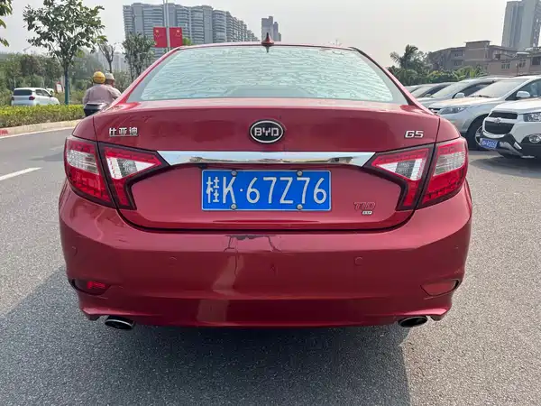 BYD G5 2014