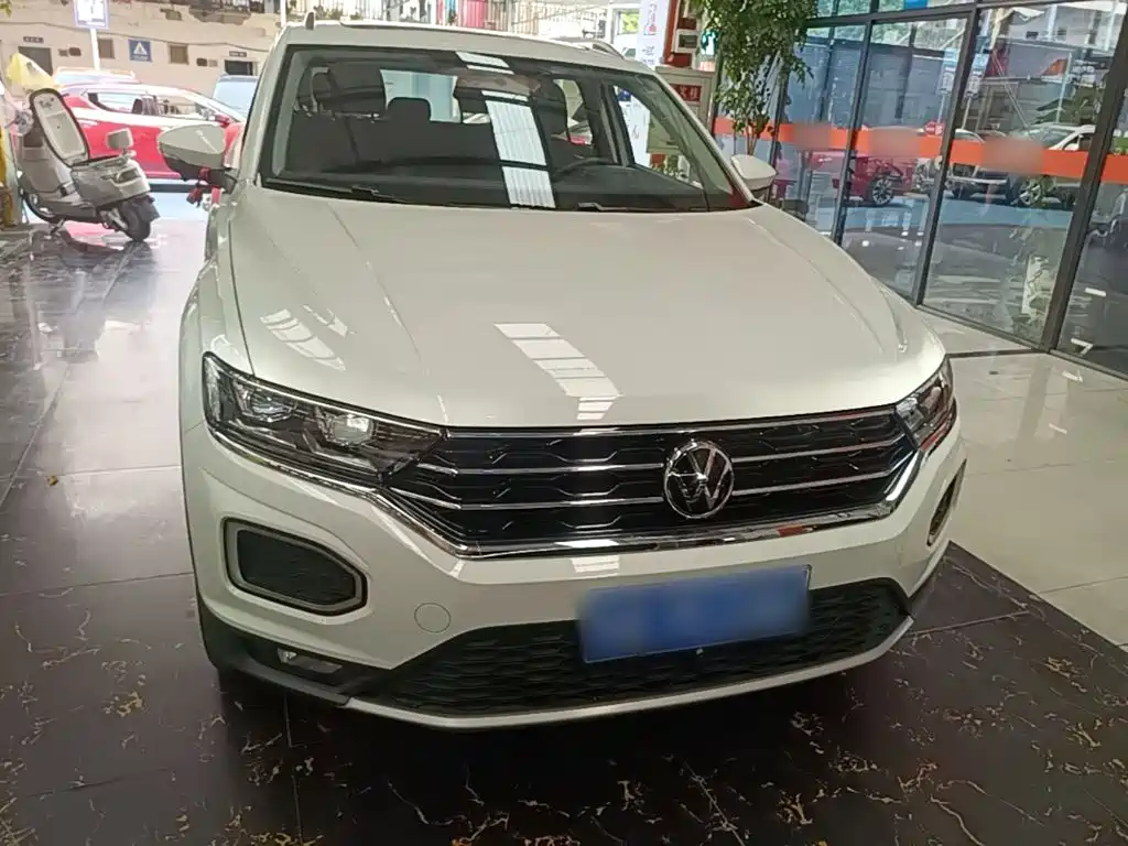 Volkswagen T-Roc 2022 — фото 3
