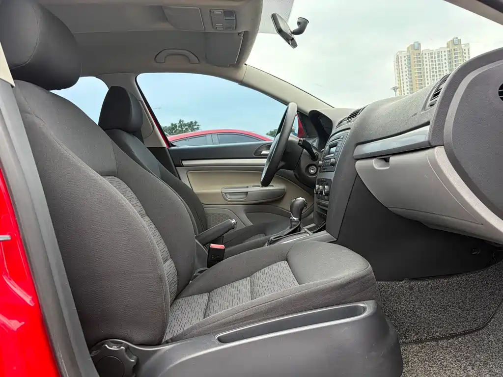 Skoda Octavia 2014 — фото 12