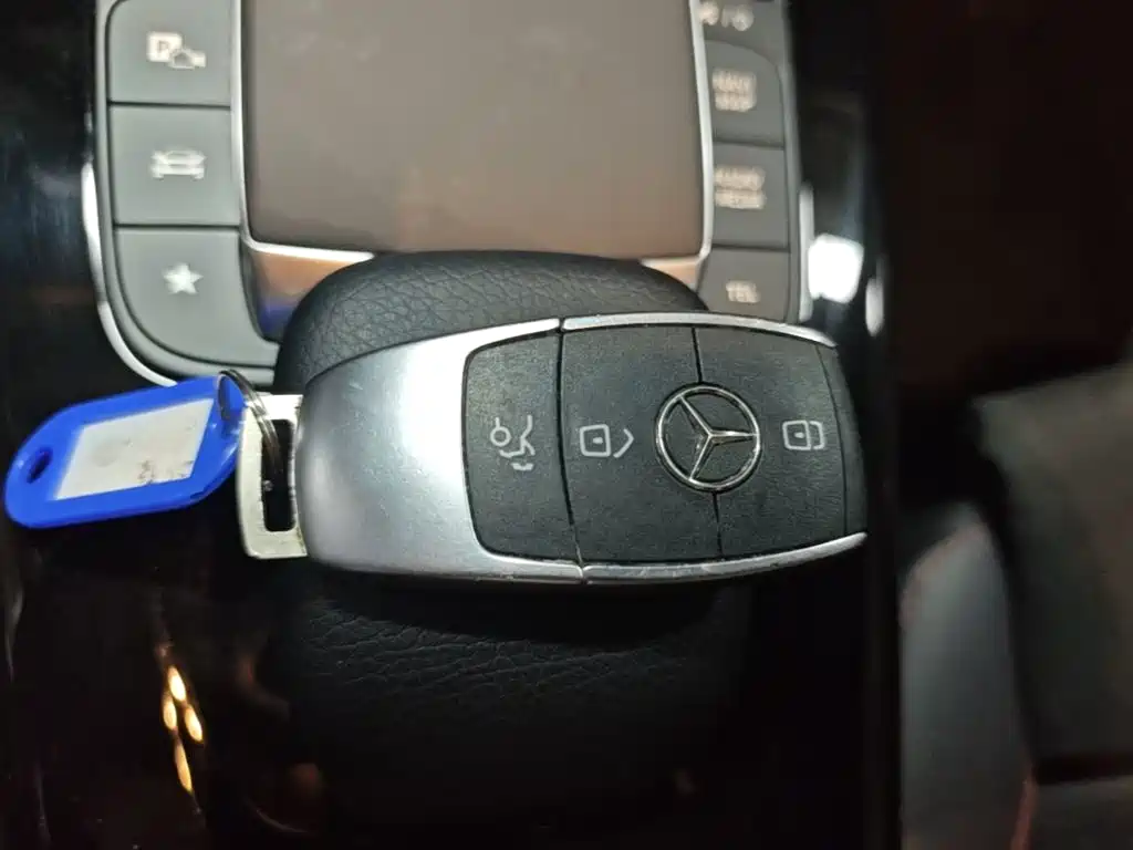 Mercedes-Benz A-Class 2023 — фото 9