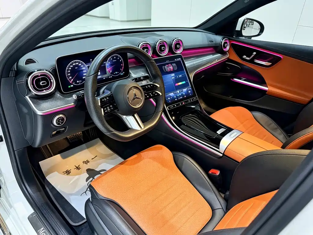 Mercedes-Benz C-Class 2021