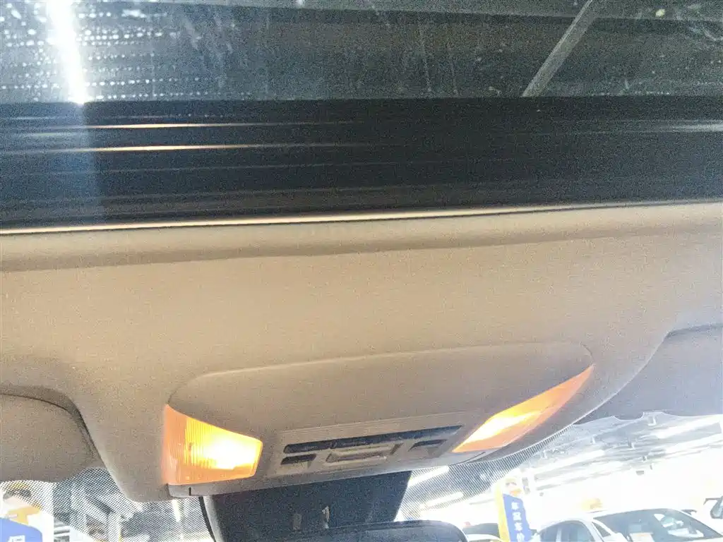 Toyota RAV4 2021 — фото 18