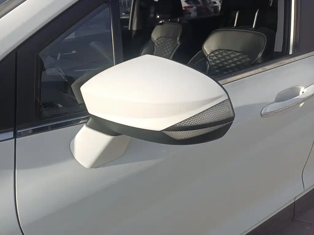 Hyundai Custo 2023 — фото 14