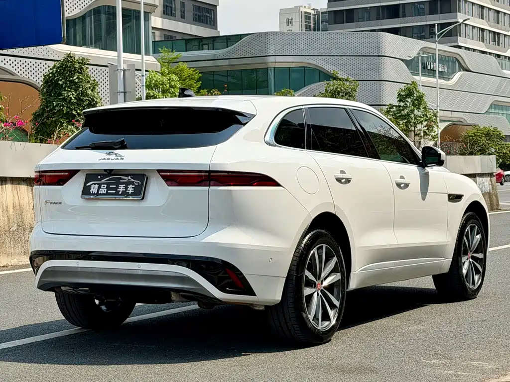 Jaguar F-PACE 2021 — фото 6