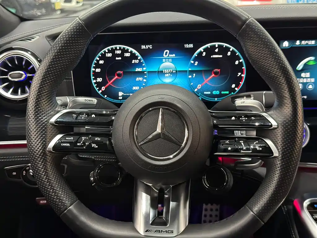Mercedes-Benz AMG GT 2024 — фото 10
