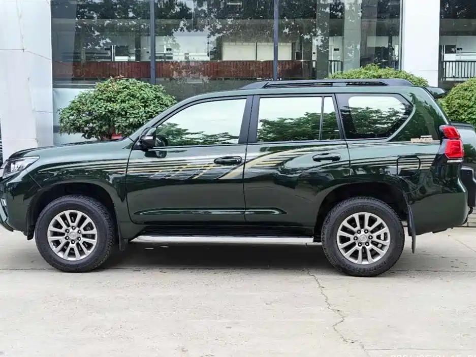 Toyota Prado 2019 — фото 3