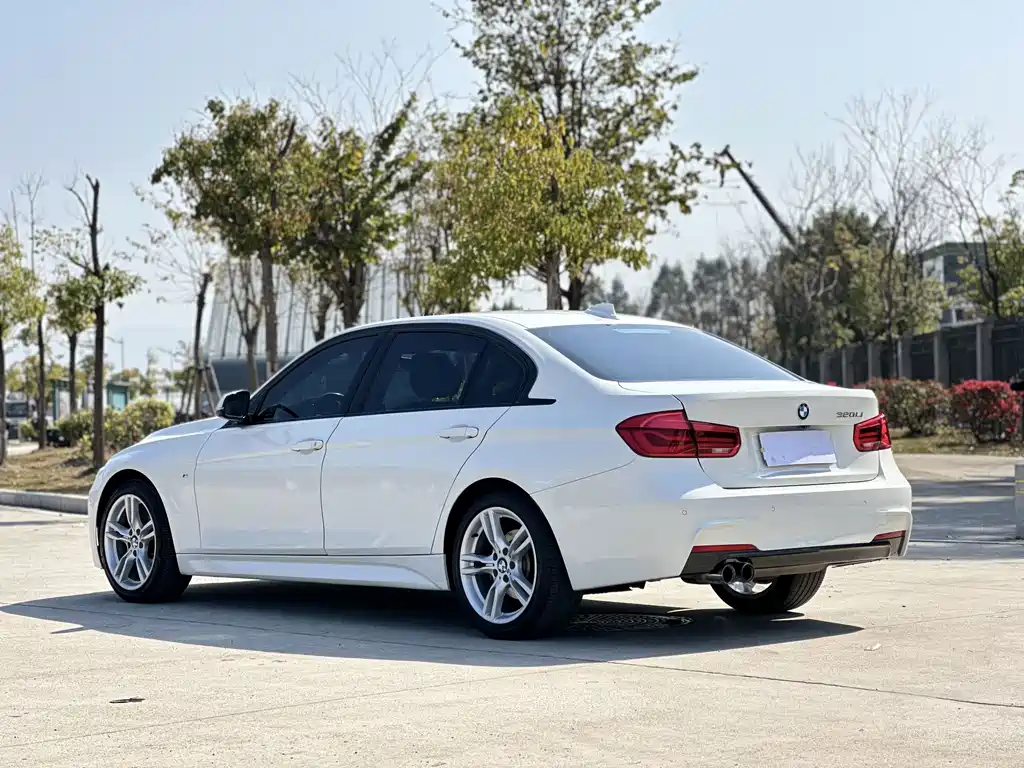 BMW 3 Series 2018